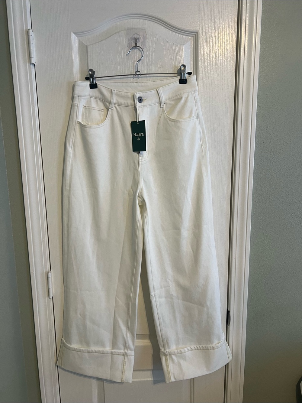 Halara Flex Denim White Wide Leg Cropped Jeans Size M NWT